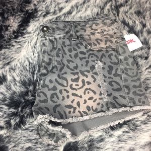 Distressed leopard jean shorts